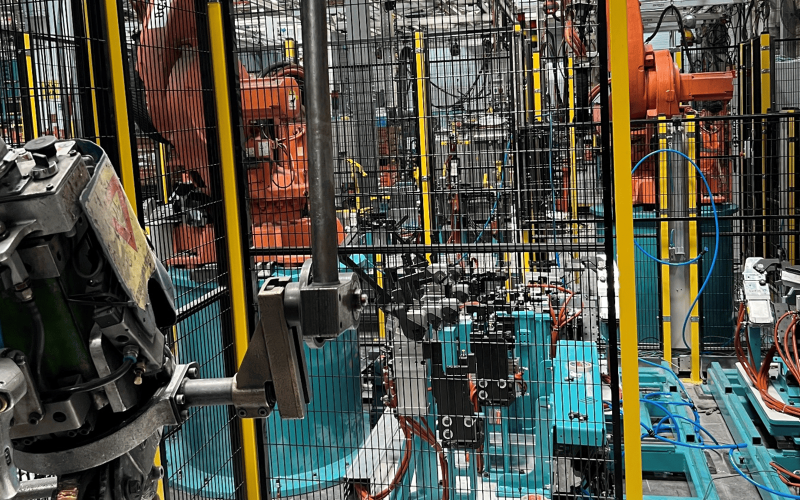 4 Fikstür ve 3 Robotlu Kaynak Sistemi Başarıyla Devreye Alındı