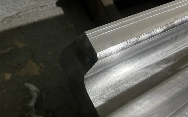 Özel Üretim Abkant Kalıpları – Yüksek Hassasiyetli Büküm Çözümleri